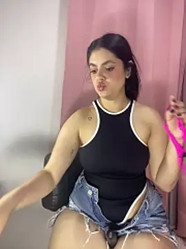 kimberlyhills1 online show from March 2026 07:06:02 PM