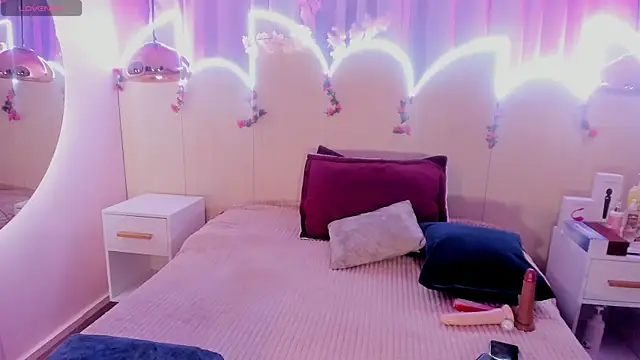 Snapshot of Laurentdupont04 chatting on March 2025 03:21:02 AM Laurentdupont04 online show from March 2025 03:21:02 AM