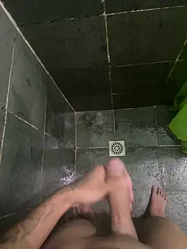 gzn01 online show from October 2025 11:17:02 PM