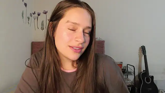 Snapshot of Serenity chatting on February 2026 01:11:02 AM Serenity online show from February 2026 01:11:02 AM