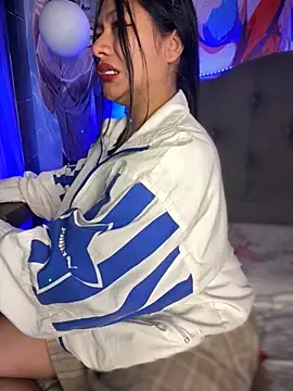 Snapshot of Im_Little chatting on October 2025 03:40:01 AM Im Little online show from October 2025 03:40:01 AM