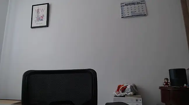 wisdonsenecax online show from December 2024 08:47:01 PM