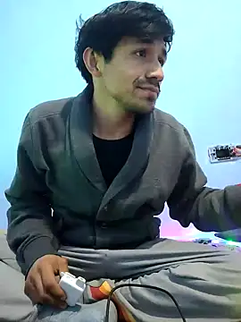 charlesss19 online show from February 2025 07:55:02 AM