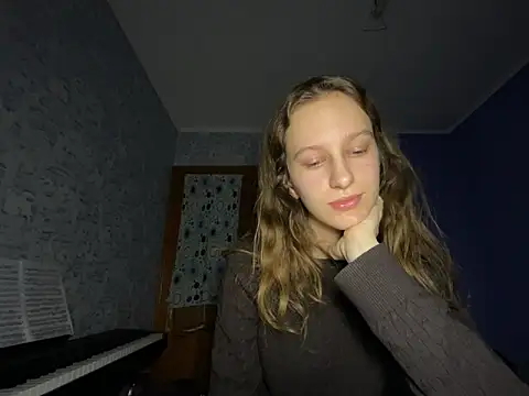 Snapshot of Eva_Angel3 chatting on February 2026 06:09:01 PM Eva Angel3 online show from February 2026 06:09:01 PM