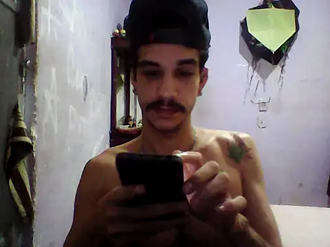 gatobranco001 online show from February 2025 03:15:02 PM