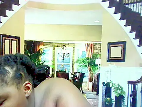 Snapshot of EbonyHotBuns chatting on February 2025 05:48:01 PM EbonyHotBuns online show from February 2025 05:48:01 PM