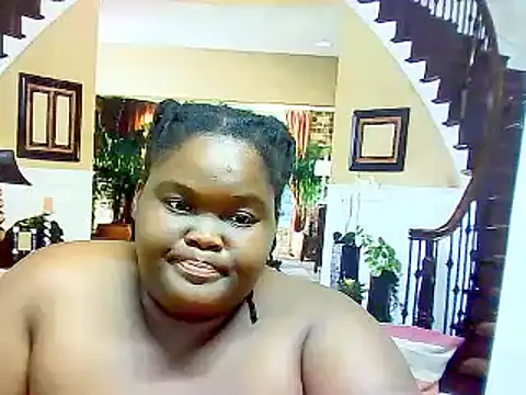 Snapshot of EbonyHotBuns chatting on February 2025 12:38:02 AM EbonyHotBuns online show from February 2025 12:38:02 AM