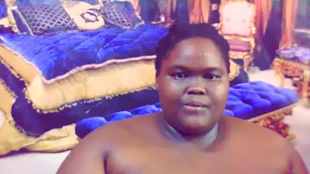 Snapshot of EbonyHotBuns chatting on March 2025 12:10:02 AM EbonyHotBuns online show from March 2025 12:10:02 AM
