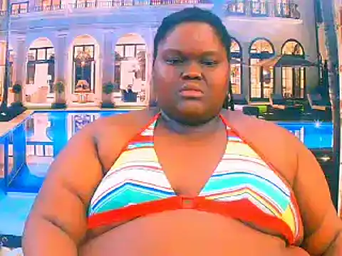 EbonyHotBuns online show from June 2026 06:17:02 PM