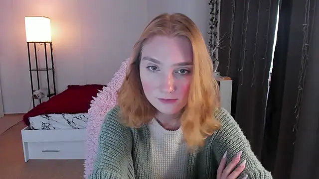 Snapshot of ReddHotPipper chatting on September 2025 04:16:01 AM ReddHotPipper online show from September 2025 04:16:01 AM