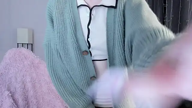 Snapshot of ReddHotPipper chatting on September 2025 02:38:02 AM ReddHotPipper online show from September 2025 02:38:02 AM