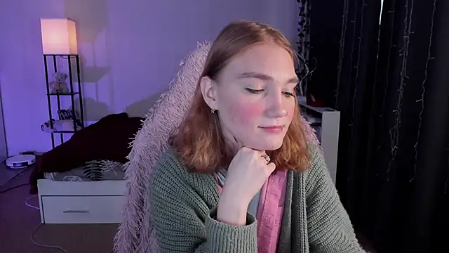 Snapshot of ReddHotPipper chatting on November 2025 03:17:01 AM ReddHotPipper online show from November 2025 03:17:01 AM