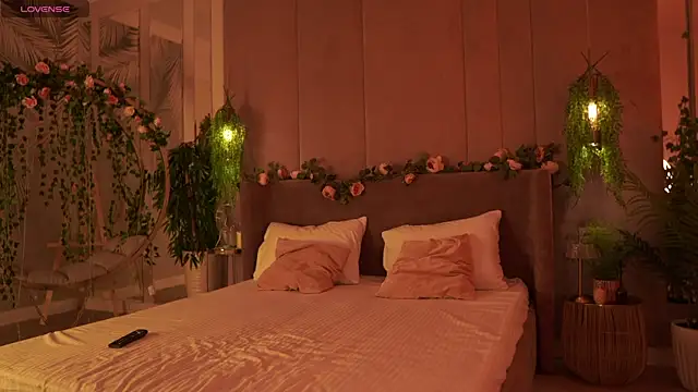 Snapshot of Smiley_Mia chatting on September 2025 05:10:02 AM Smiley Mia online show from September 2025 05:10:02 AM