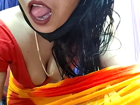 poojaxxx65 online show from April 2026 10:29:01 PM
