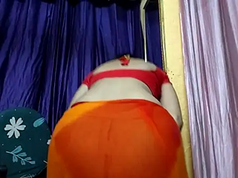Snapshot of poojaxxx65 chatting on June 2026 09:51:02 PM poojaxxx65 online show from June 2026 09:51:02 PM