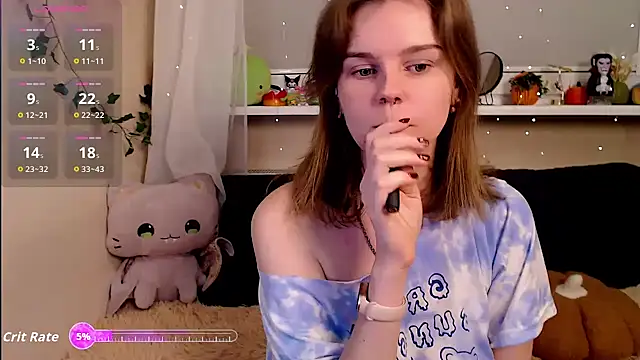 Snapshot of Moona_xx chatting on November 2025 10:23:02 PM Moona xx online show from November 2025 10:23:02 PM