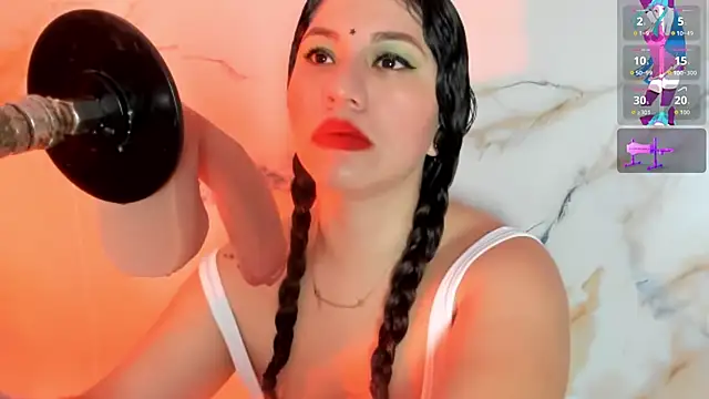 hade cute online show from June 2026 03:55:01 PM