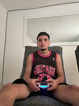 Snapshot of ArturoDelgado1 chatting on March 2026 03:08:02 PM ArturoDelgado1 online show from March 2026 03:08:02 PM