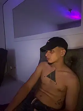 Snapshot of ArturoDelgado1 chatting on March 2026 04:23:01 AM ArturoDelgado1 online show from March 2026 04:23:01 AM