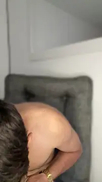 Snapshot of ArturoDelgado1 chatting on April 2026 05:46:02 PM ArturoDelgado1 online show from April 2026 05:46:02 PM