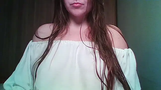 Evasapples online show from May 2026 12:32:01 PM