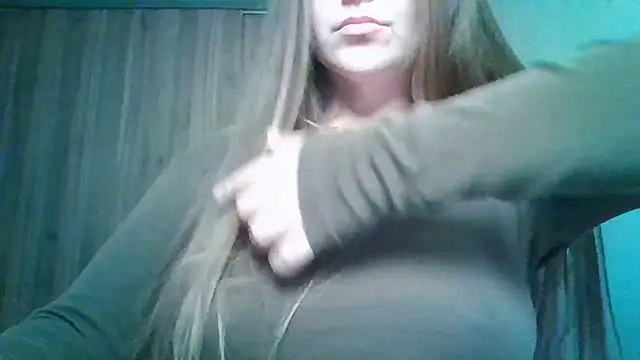 Evasapples online show from June 2026 09:27:02 PM