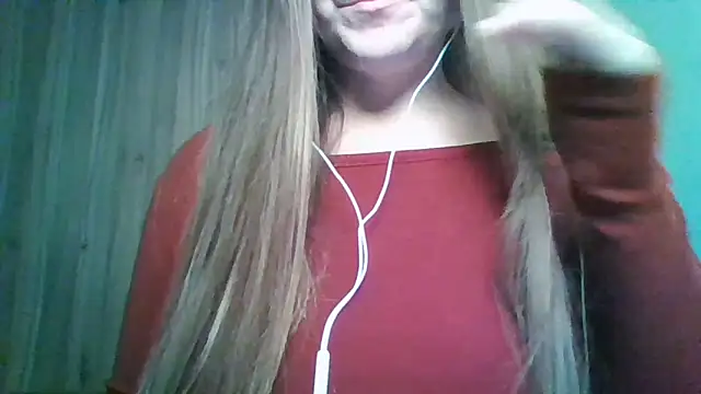 Evasapples online show from June 2026 08:55:02 PM