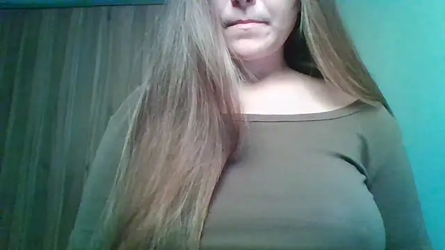 Evasapples online show from June 2026 01:15:01 PM