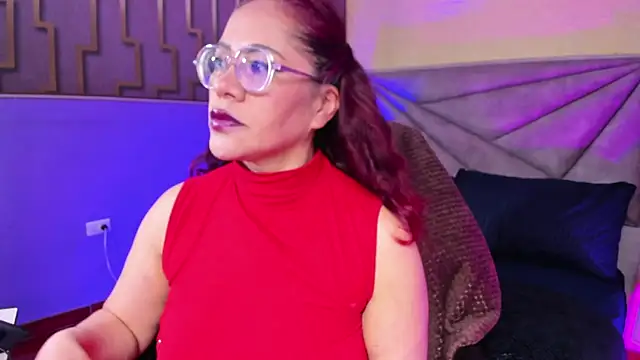 Snapshot of maria_paulac chatting on September 2025 05:00:01 AM maria paulac online show from September 2025 05:00:01 AM