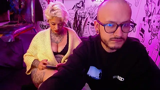 Snapshot of tatouagendecouple chatting on January 2025 05:30:01 AM tatouagendecouple online show from January 2025 05:30:01 AM