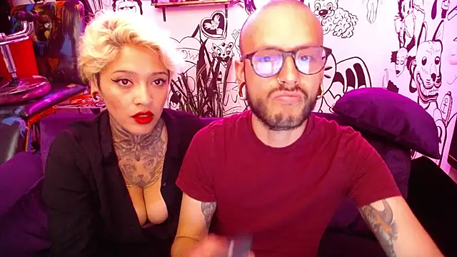 Snapshot of tatouagendecouple chatting on February 2025 03:21:02 AM tatouagendecouple online show from February 2025 03:21:02 AM