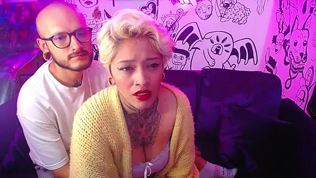 Snapshot of tatouagendecouple chatting on February 2025 10:19:01 AM tatouagendecouple online show from February 2025 10:19:01 AM