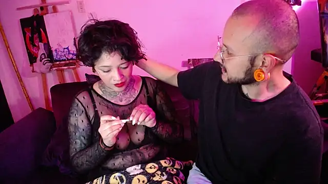 Snapshot of tatouagendecouple chatting on November 2025 03:17:01 AM tatouagendecouple online show from November 2025 03:17:01 AM