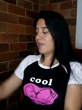 Snapshot of Gabriela_squirt02 chatting on February 2025 01:22:01 AM Gabriela squirt02 online show from February 2025 01:22:01 AM