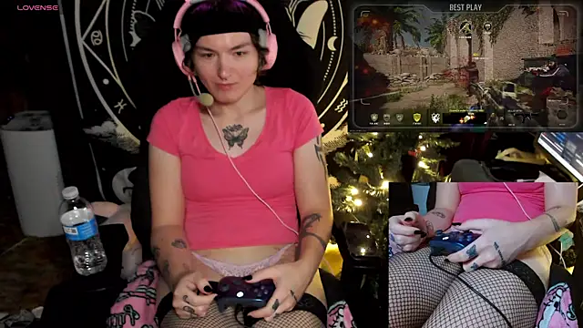 Snapshot of BrandiWRLD_999 chatting on December 2024 09:12:02 PM BrandiWRLD 999 online show from December 2024 09:12:02 PM