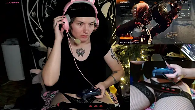 Snapshot of BrandiWRLD_999 chatting on December 2024 11:25:02 PM BrandiWRLD 999 online show from December 2024 11:25:02 PM