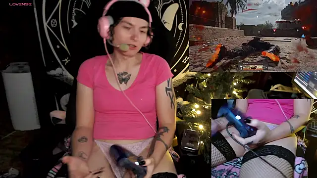 Snapshot of BrandiWRLD_999 chatting on December 2024 02:23:02 AM BrandiWRLD 999 online show from December 2024 02:23:02 AM