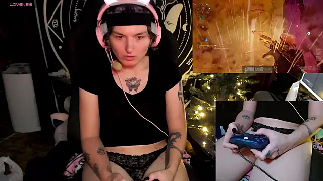 Snapshot of BrandiWRLD_999 chatting on December 2024 11:19:02 PM BrandiWRLD 999 online show from December 2024 11:19:02 PM