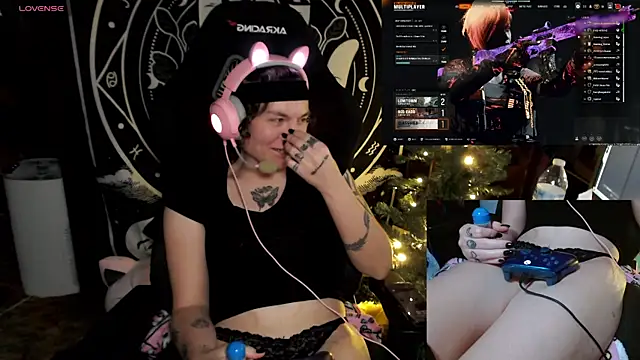 Snapshot of BrandiWRLD_999 chatting on December 2024 02:23:01 AM BrandiWRLD 999 online show from December 2024 02:23:01 AM