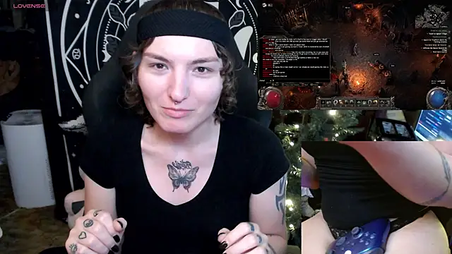 Snapshot of BrandiWRLD_999 chatting on January 2025 12:53:02 AM BrandiWRLD 999 online show from January 2025 12:53:02 AM