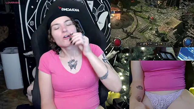 Snapshot of BrandiWRLD_999 chatting on January 2025 01:27:01 AM BrandiWRLD 999 online show from January 2025 01:27:01 AM