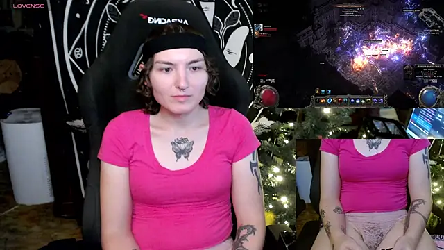 Snapshot of BrandiWRLD_999 chatting on January 2025 10:34:02 PM BrandiWRLD 999 online show from January 2025 10:34:02 PM