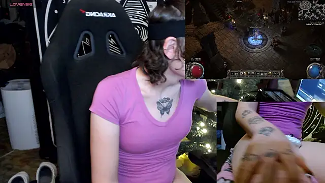 Snapshot of BrandiWRLD_999 chatting on January 2025 07:35:01 PM BrandiWRLD 999 online show from January 2025 07:35:01 PM