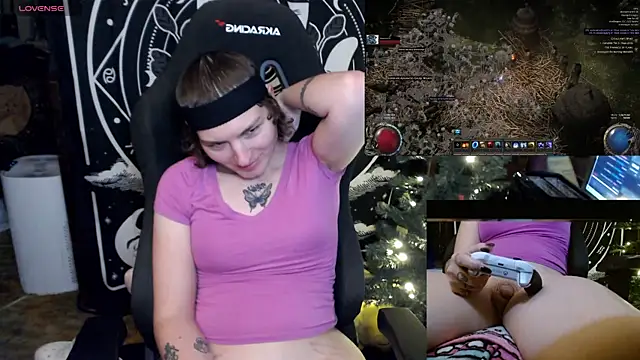 Snapshot of BrandiWRLD_999 chatting on January 2025 05:43:02 AM BrandiWRLD 999 online show from January 2025 05:43:02 AM