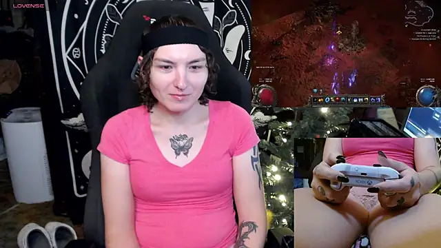 Snapshot of BrandiWRLD_999 chatting on January 2025 07:17:01 PM BrandiWRLD 999 online show from January 2025 07:17:01 PM