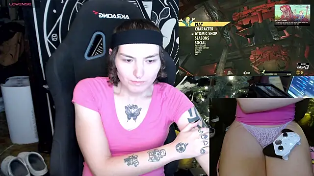 Snapshot of BrandiWRLD_999 chatting on January 2025 12:57:02 AM BrandiWRLD 999 online show from January 2025 12:57:02 AM