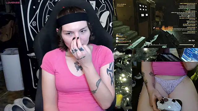 Snapshot of BrandiWRLD_999 chatting on January 2025 03:58:01 AM BrandiWRLD 999 online show from January 2025 03:58:01 AM