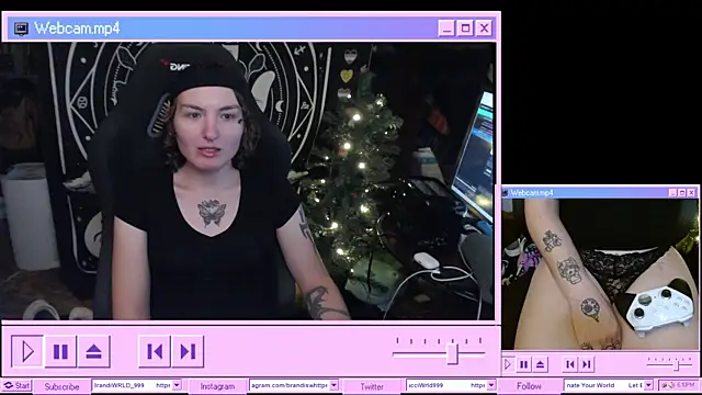 Snapshot of BrandiWRLD_999 chatting on January 2025 12:12:01 AM BrandiWRLD 999 online show from January 2025 12:12:01 AM