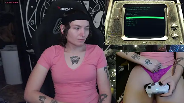 Snapshot of BrandiWRLD_999 chatting on January 2025 09:30:02 PM BrandiWRLD 999 online show from January 2025 09:30:02 PM