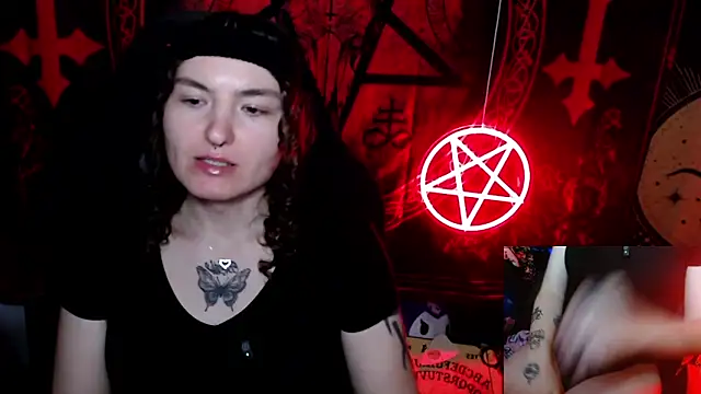 Snapshot of BrandiWRLD_999 chatting on October 2025 07:34:01 PM BrandiWRLD 999 online show from October 2025 07:34:01 PM